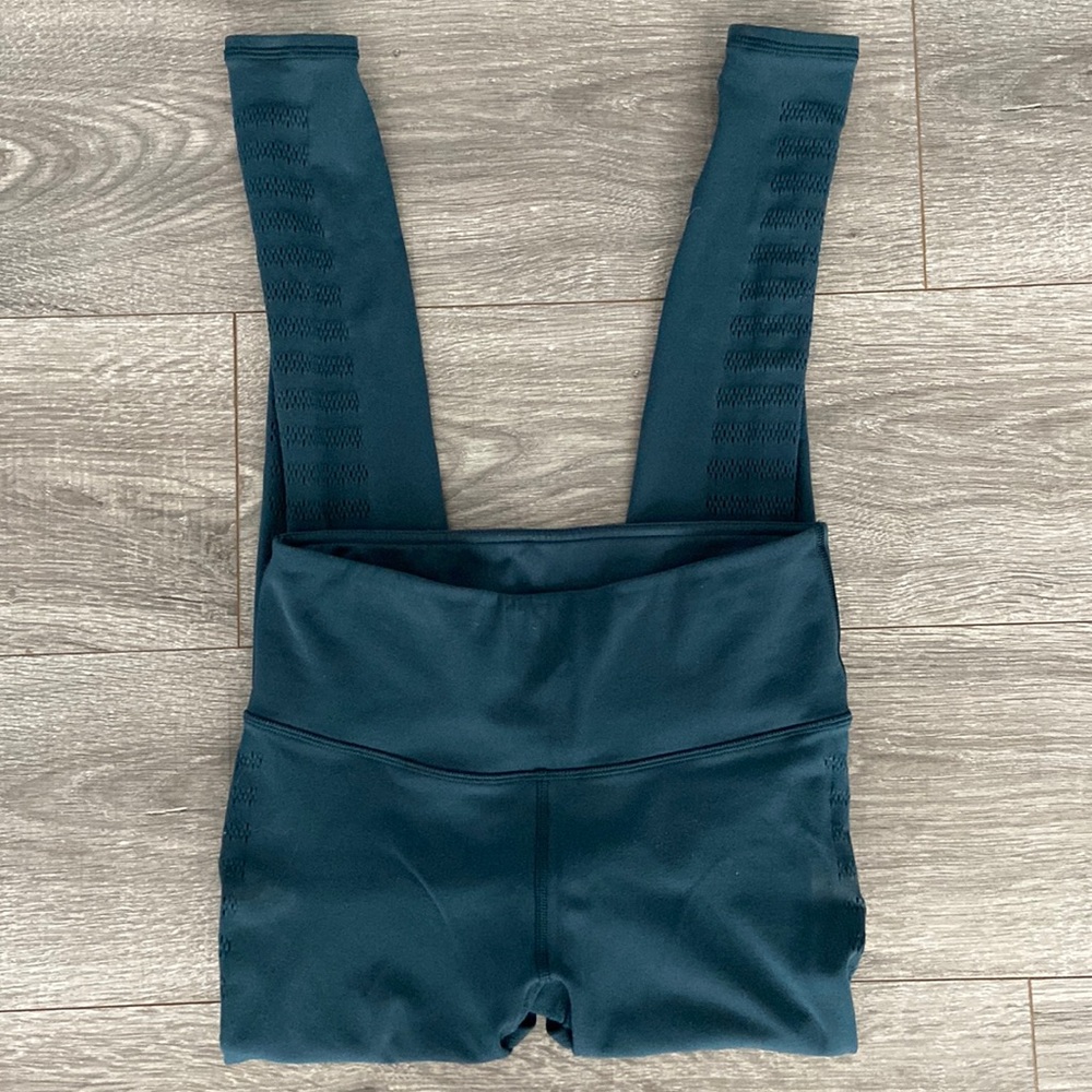 Lululemon laser cut leggings